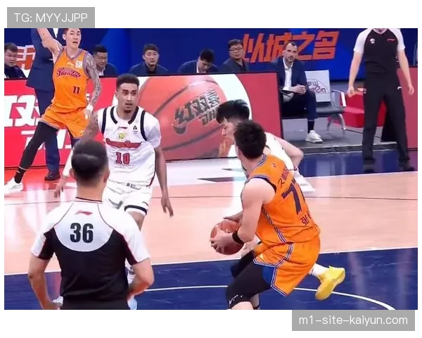 广东队三连胜期间攻防提升 萨姆纳领衔锋线冲击力增强